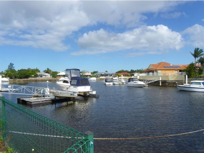1/20 Port Drive, Banksia Beach QLD 4507