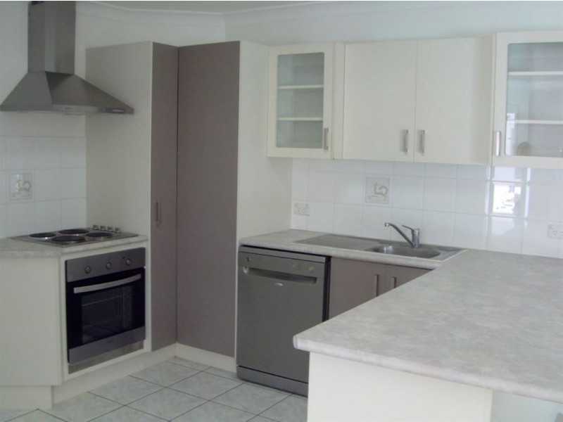 Sandstone Point QLD 4511