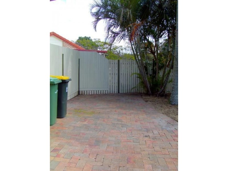 Sandstone Point QLD 4511
