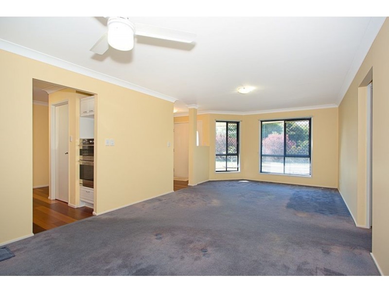 21 Wrenaus Way, Ningi QLD 4511