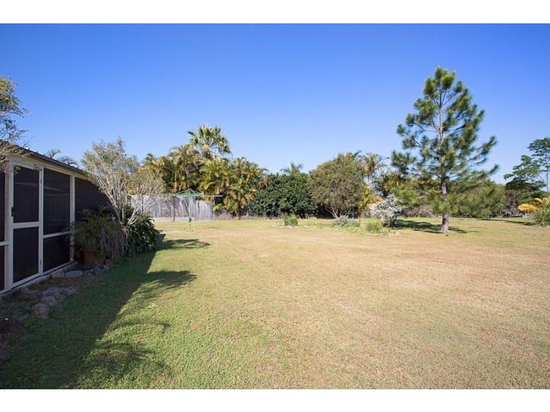 21 Wrenaus Way, Ningi QLD 4511