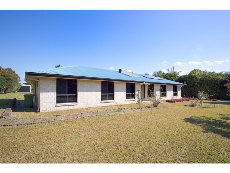 21 Wrenaus Way, Ningi QLD 4511
