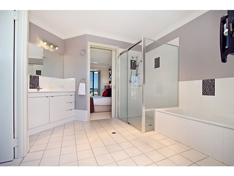 Sandstone Point QLD 4511