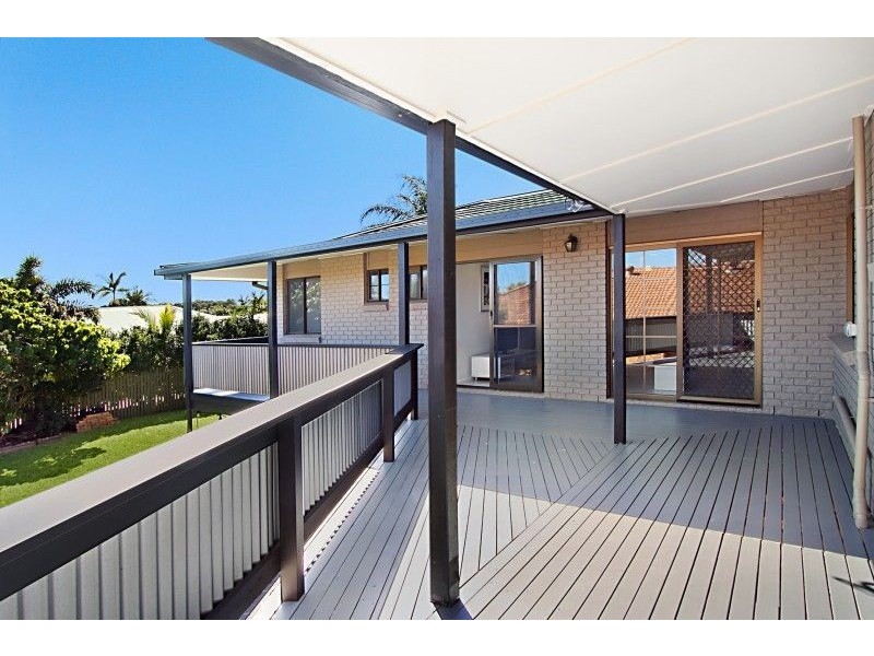 Sandstone Point QLD 4511