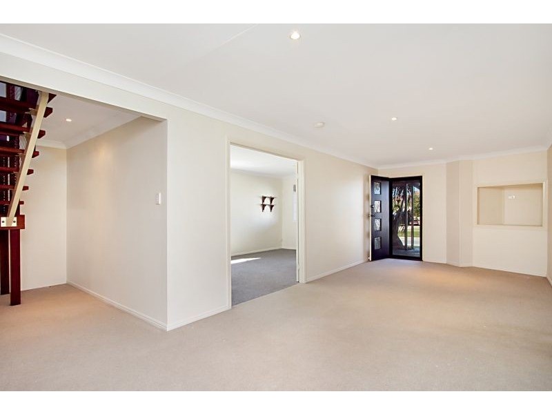 Sandstone Point QLD 4511