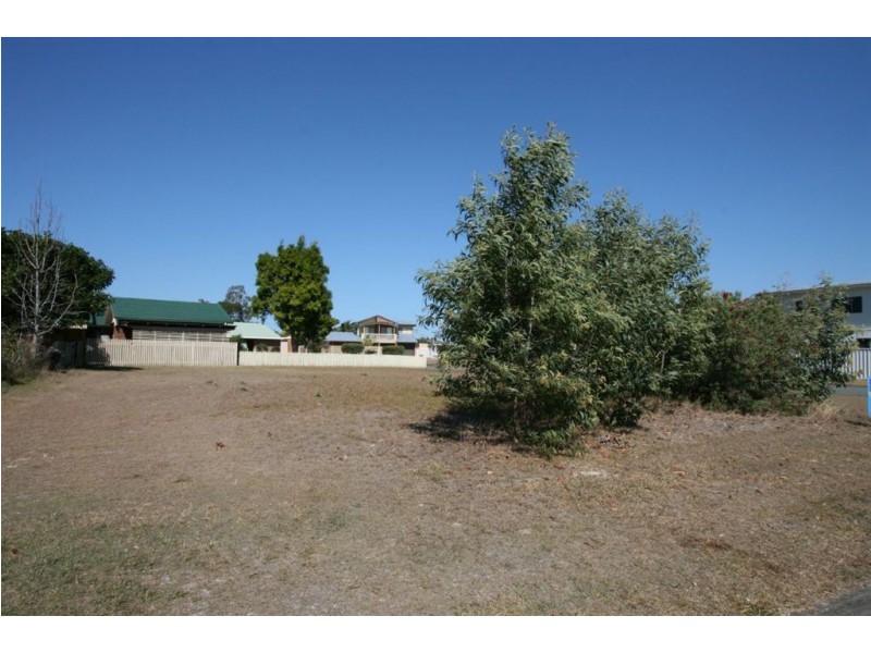 75 Solander Esp, Banksia Beach QLD 4507