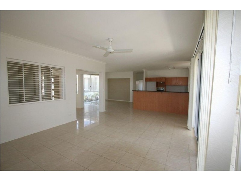57 Marina Boulevarde, Banksia Beach QLD 4507