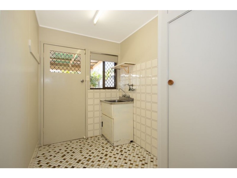 13 Cumming Street, Bongaree QLD 4507