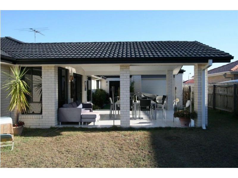 24 Gecko Place, Ningi QLD 4511
