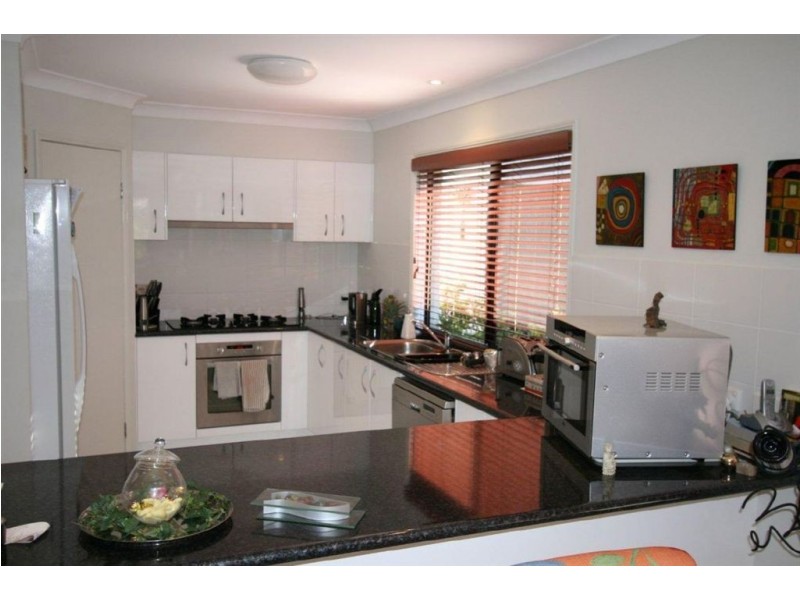 24 Gecko Place, Ningi QLD 4511
