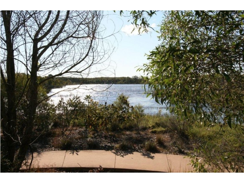 24 Gecko Place, Ningi QLD 4511