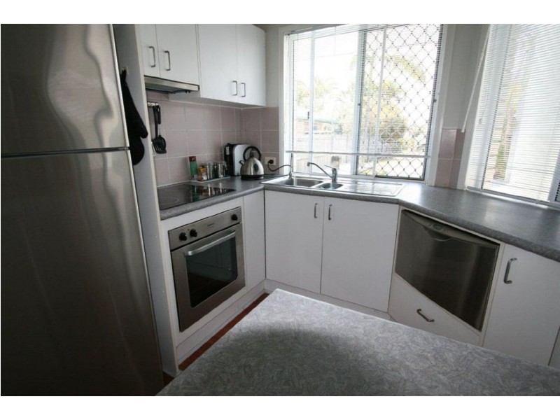 2/33 Island Parade, Banksia Beach QLD 4507