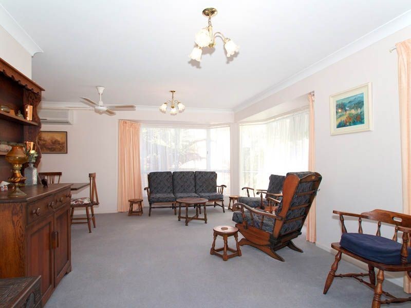 12 Pentas Drive, Bongaree QLD 4507