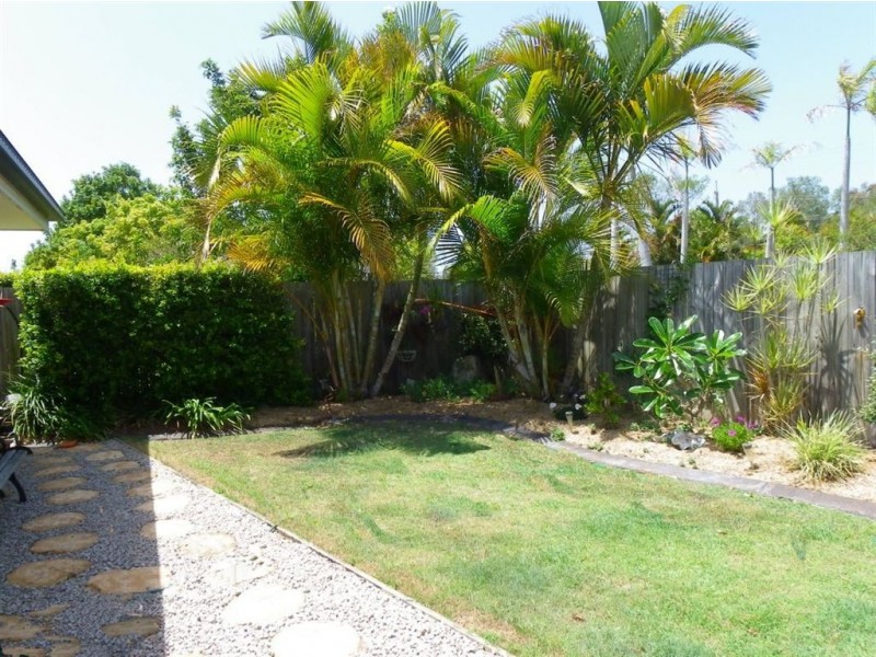 5 Sandpiper Court, Sandstone Point QLD 4511