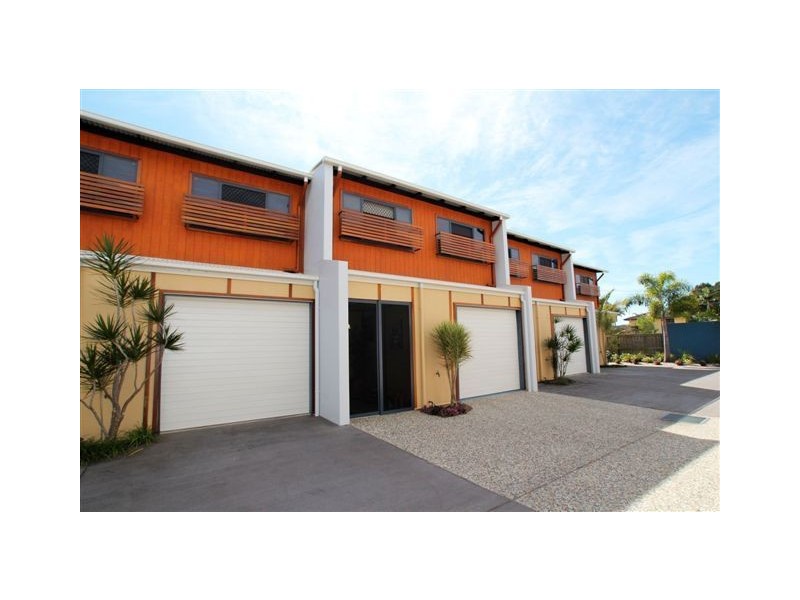 8/49 The Boulevarde, Bongaree QLD 4507