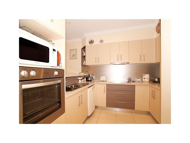 8/49 The Boulevarde, Bongaree QLD 4507