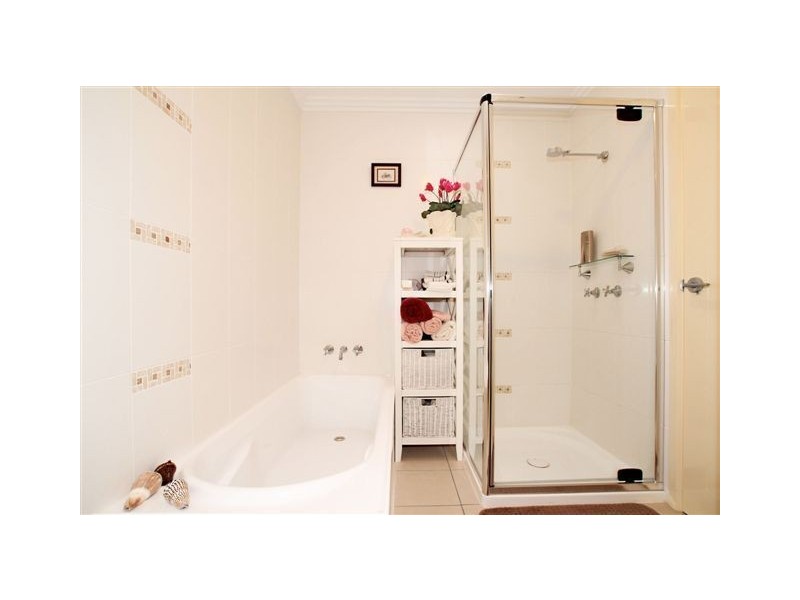 8/49 The Boulevarde, Bongaree QLD 4507