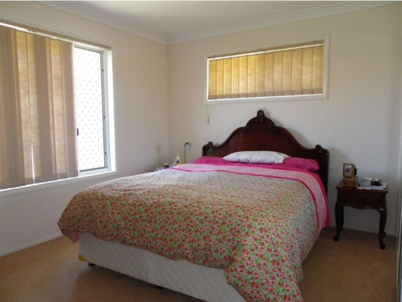 74 Avon Avenue, Banksia Beach QLD 4507