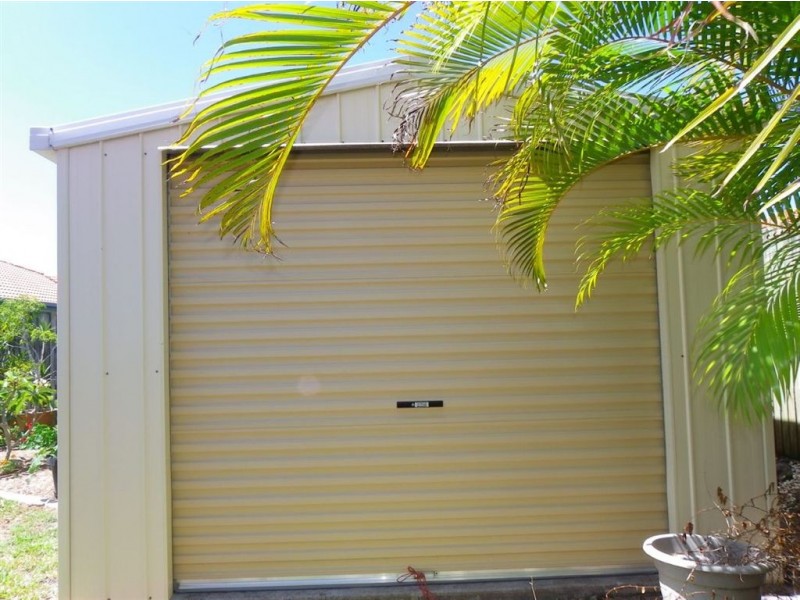 74 Avon Avenue, Banksia Beach QLD 4507