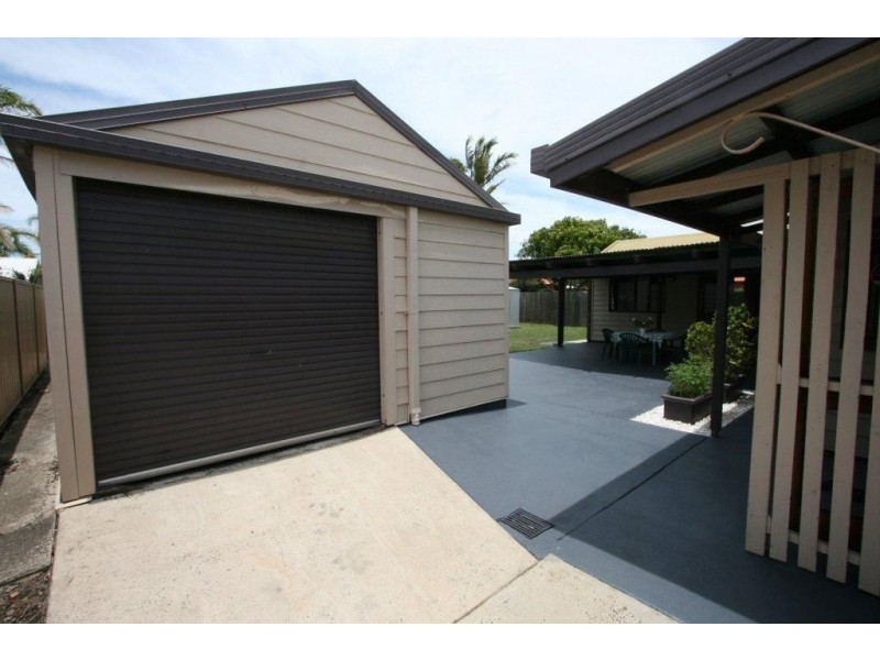 15 Venus Court, Banksia Beach QLD 4507
