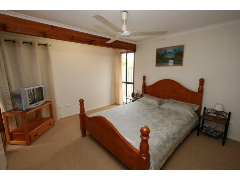 15 Venus Court, Banksia Beach QLD 4507