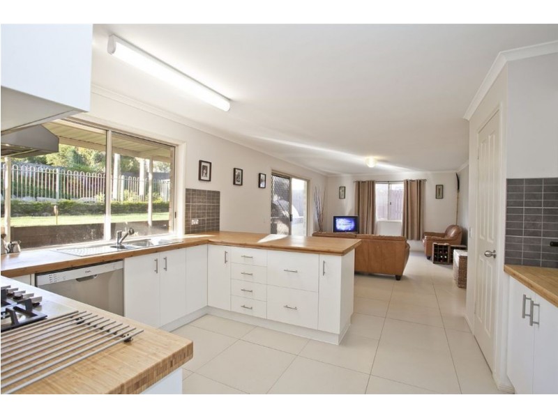 227 Endeavour Dr, Banksia Beach QLD 4507