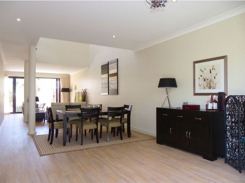 1/74 Marina Blvd, Banksia Beach QLD 4507