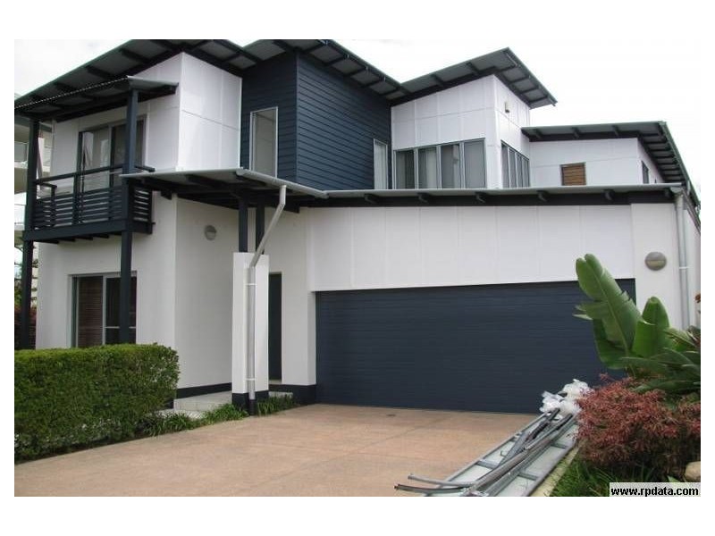 Sandstone Point QLD 4511