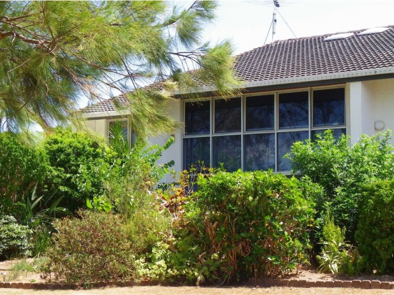 2A/16 Spinnaker Dr, Sandstone Point QLD 4511