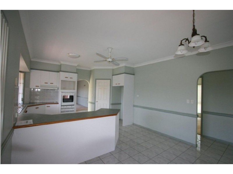 78 Avon Avenue, Banksia Beach QLD 4507