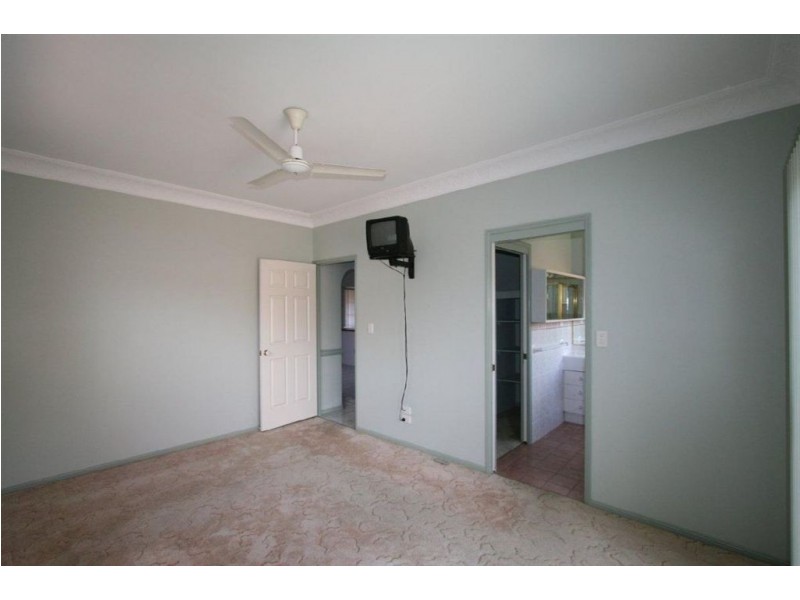 78 Avon Avenue, Banksia Beach QLD 4507