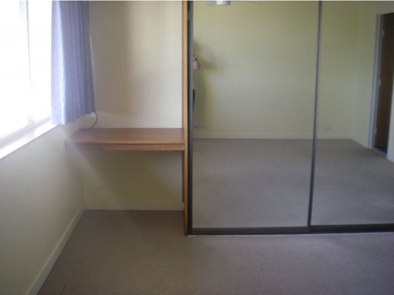 Sandstone Point QLD 4511