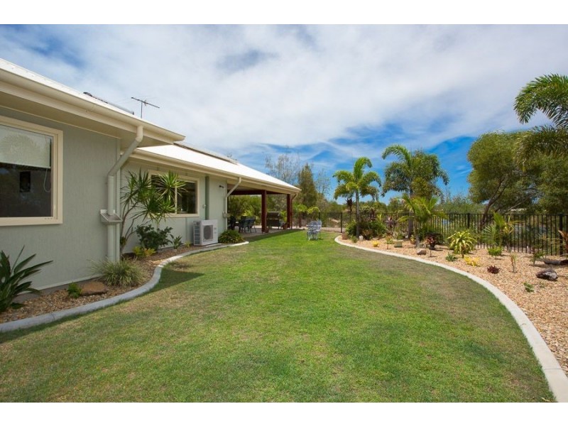 9 Treefrog street, Ningi QLD 4511