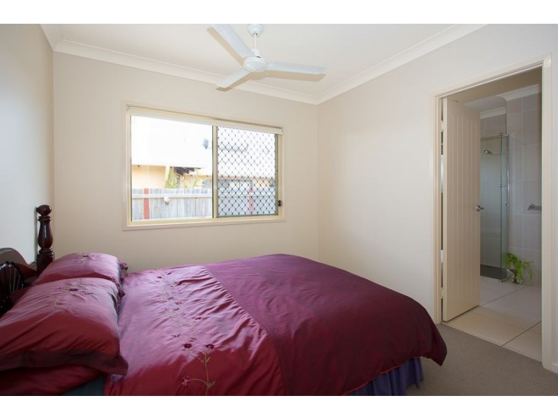 9 Treefrog street, Ningi QLD 4511