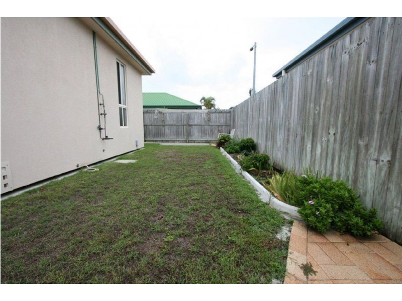 220/126 Cotterill Ave, Bongaree QLD 4507