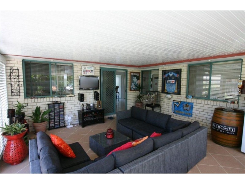 68 Coolgarra Ave, Bongaree QLD 4507