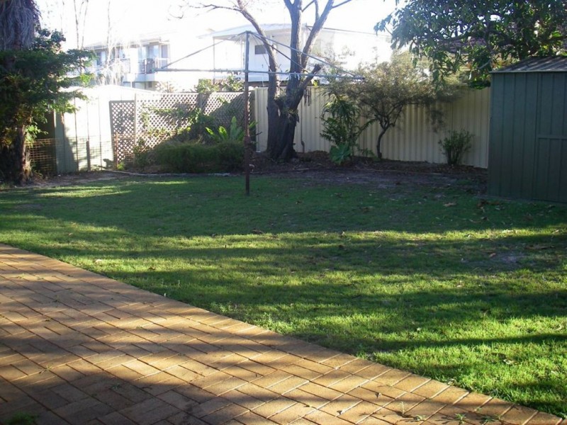 26 Winnett St, Woorim QLD 4507