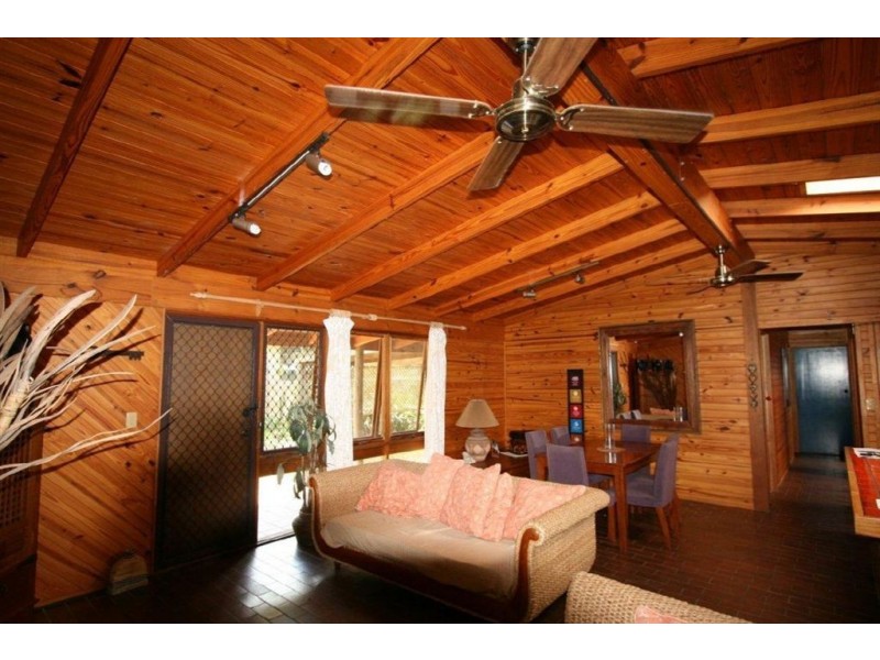 9 McDowall Street, Bongaree QLD 4507