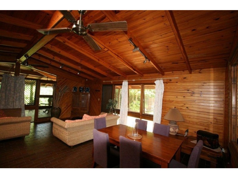 9 McDowall Street, Bongaree QLD 4507