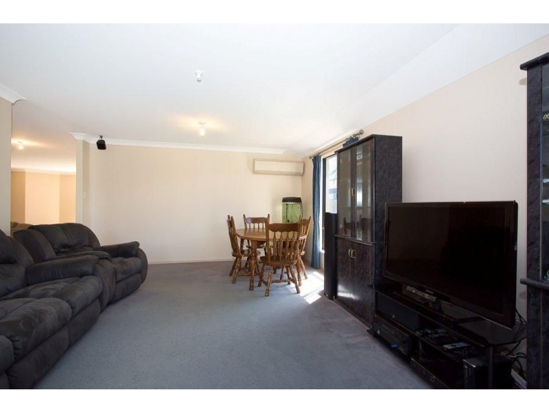 40 Mossman Way, Sandstone Point QLD 4511