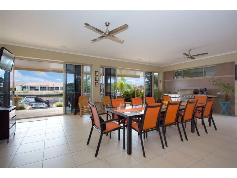 123 Voyagers Drive, Banksia Beach QLD 4507