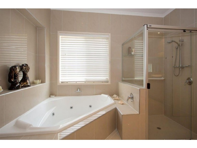 123 Voyagers Drive, Banksia Beach QLD 4507