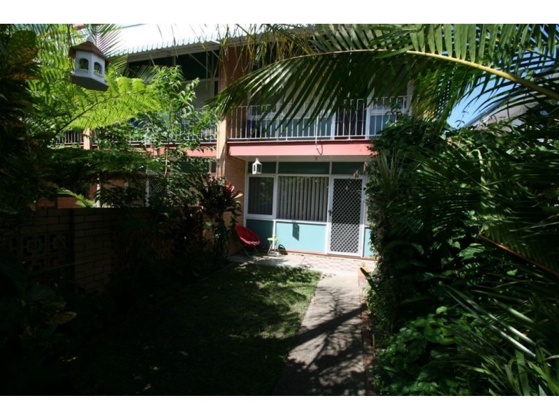 1/42 Benabrow Ave, Bongaree QLD 4507