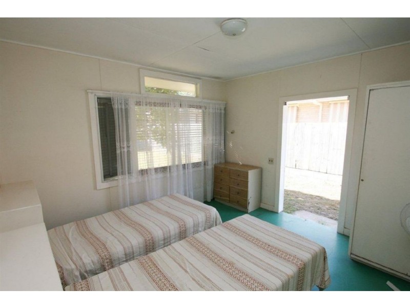 15 Ottiwell Street, Woorim QLD 4507