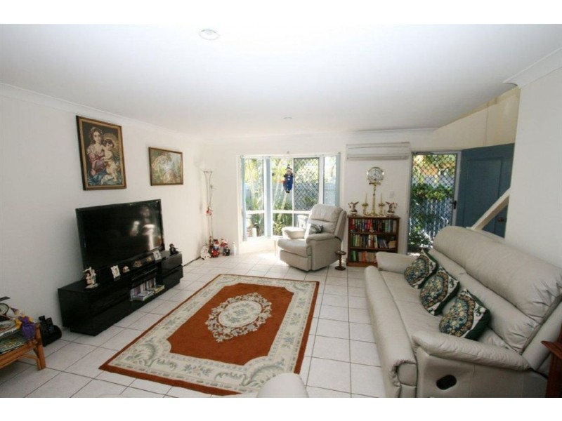 2/42 Melrose Ave, Bellara QLD 4507