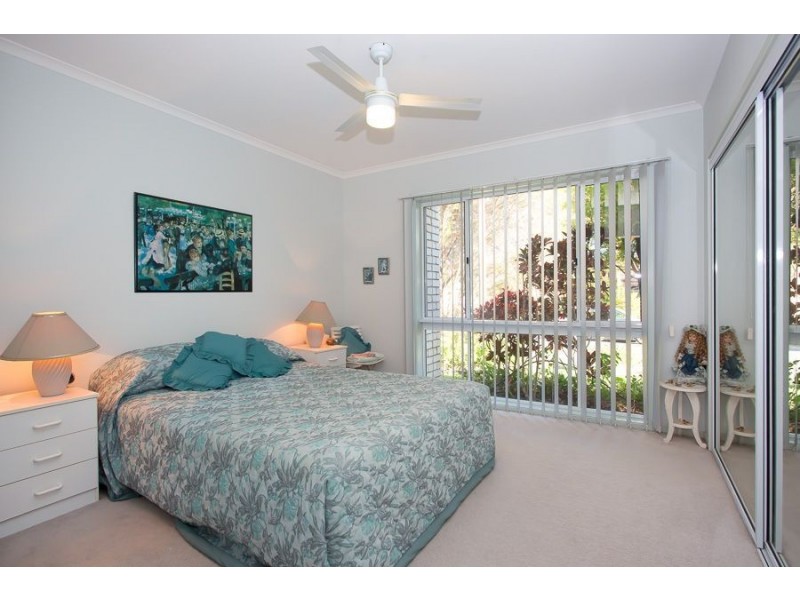 1 Cutter Crt, Banksia Beach QLD 4507