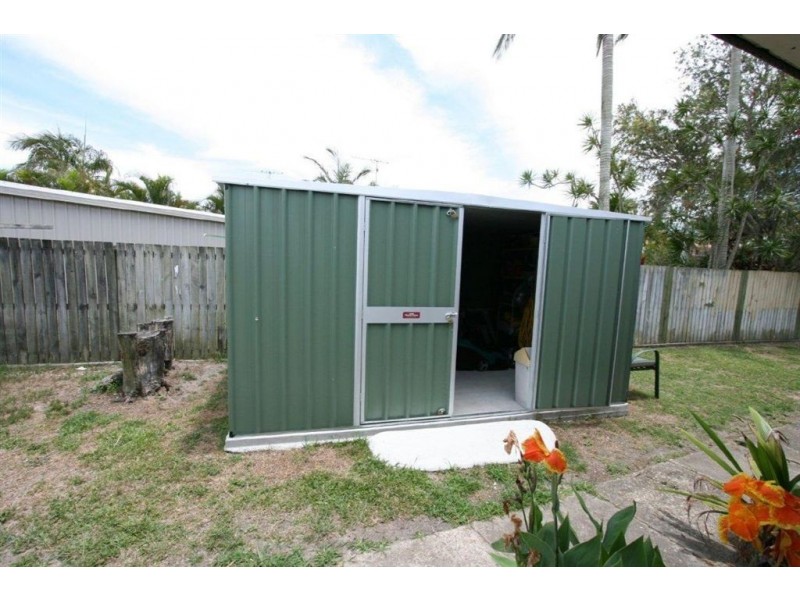 15 Carter Court, Sandstone Point QLD 4511