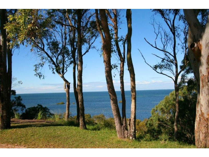 20 Loftus Place, Sandstone Point QLD 4511
