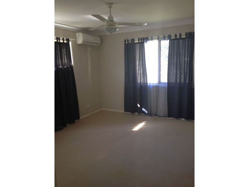 Sandstone Point QLD 4511
