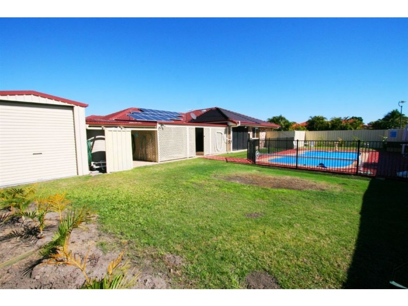 1 Coogee Place, Sandstone Point QLD 4511